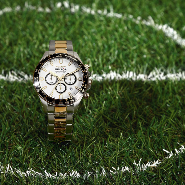 Sector No Limits Orologio Uomo, Cronografo, Analogico, 43 mm, Collezione 230, Dettagli Dorati - R3273661053